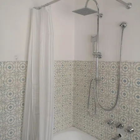 Near Station Διαμέρισμα *